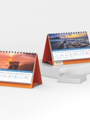 Thiết kế lịch để bàn giá bìa cứng in màu