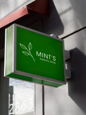 Thiết kế biển quảng cáo gắn tường Mika màu xanh xuyên sáng