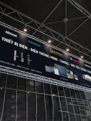 Thiết kế biển quảng cáo thiết bị thông minh trong nhà và ngoài trời